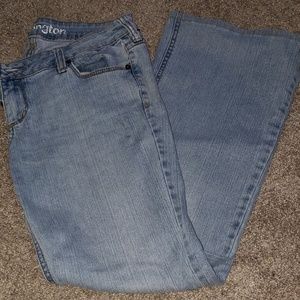 *Sale* B Huntington Flare lightwash jeans